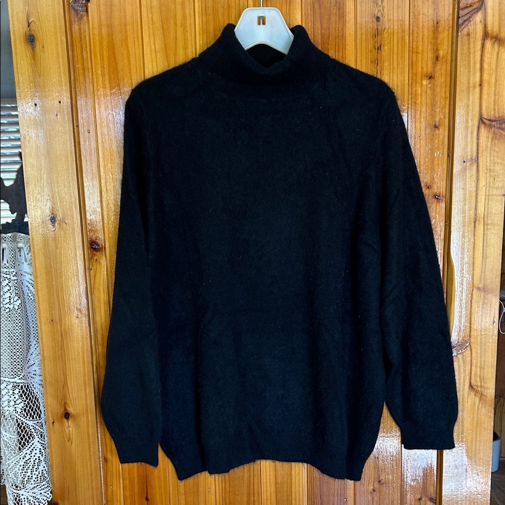 Black Womens TurtleneckSweater